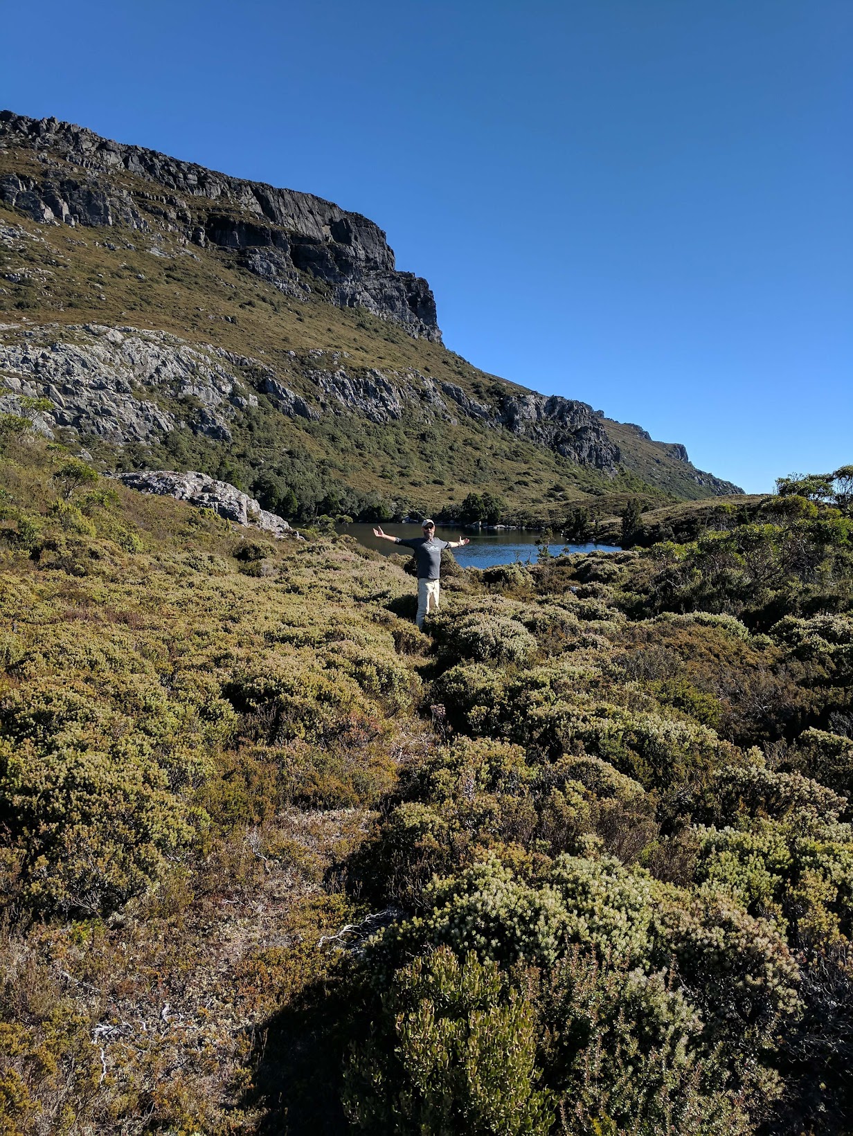 Black bluff & paddy's lake hike (1)