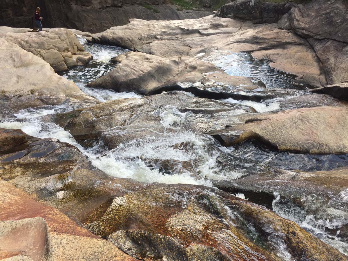 Cascades & woolshed falls hike 51
