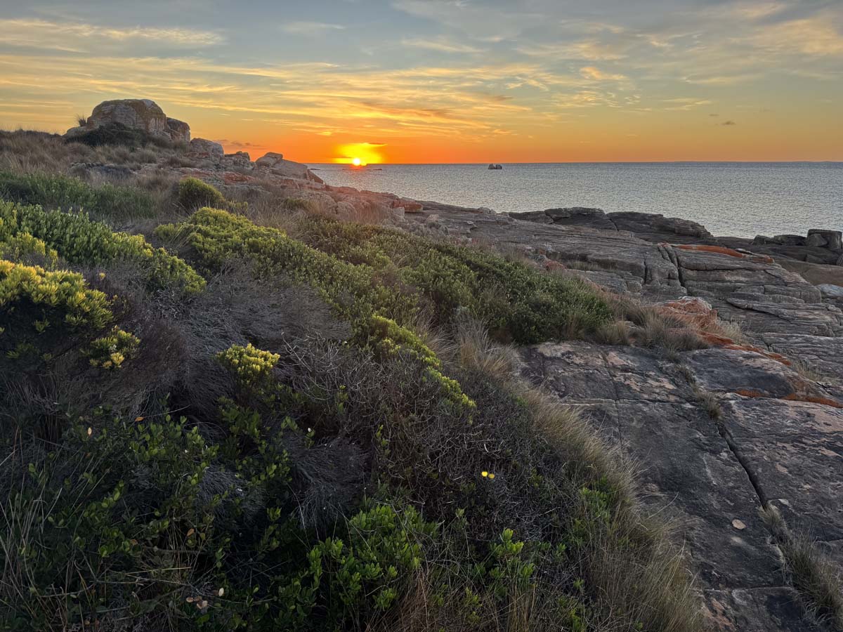 Castle rock hike flinders island 2