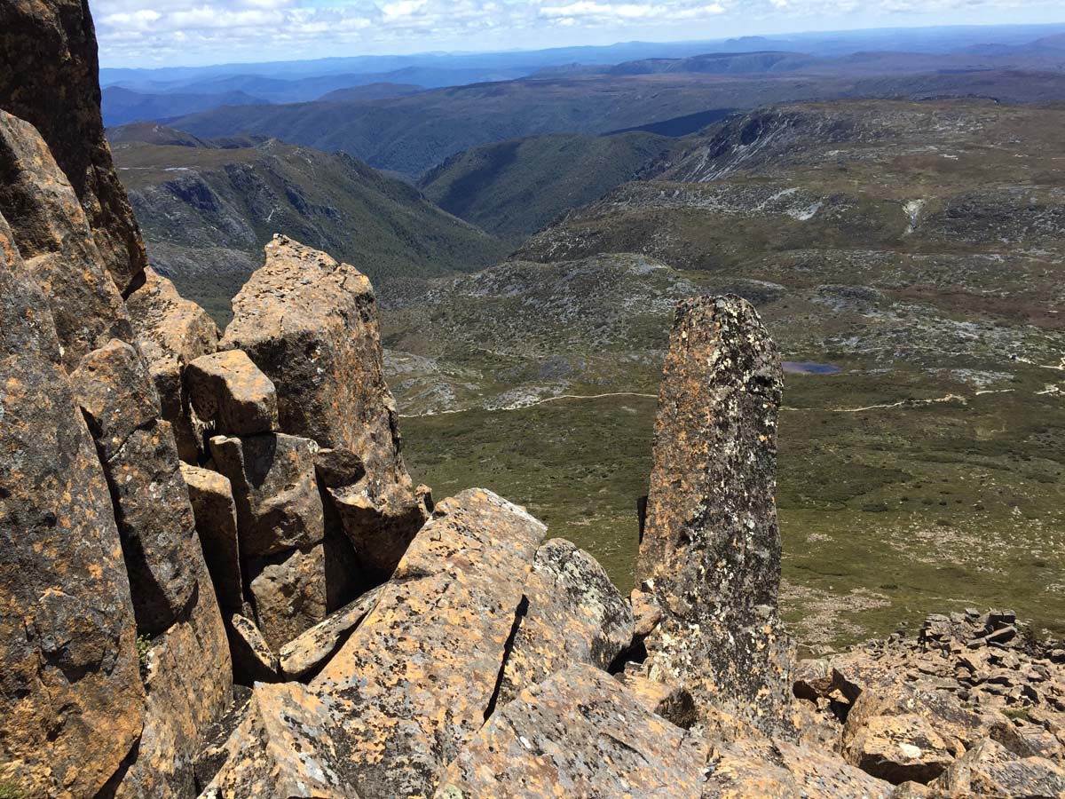 Cradle mountain lakes circuit hike 14