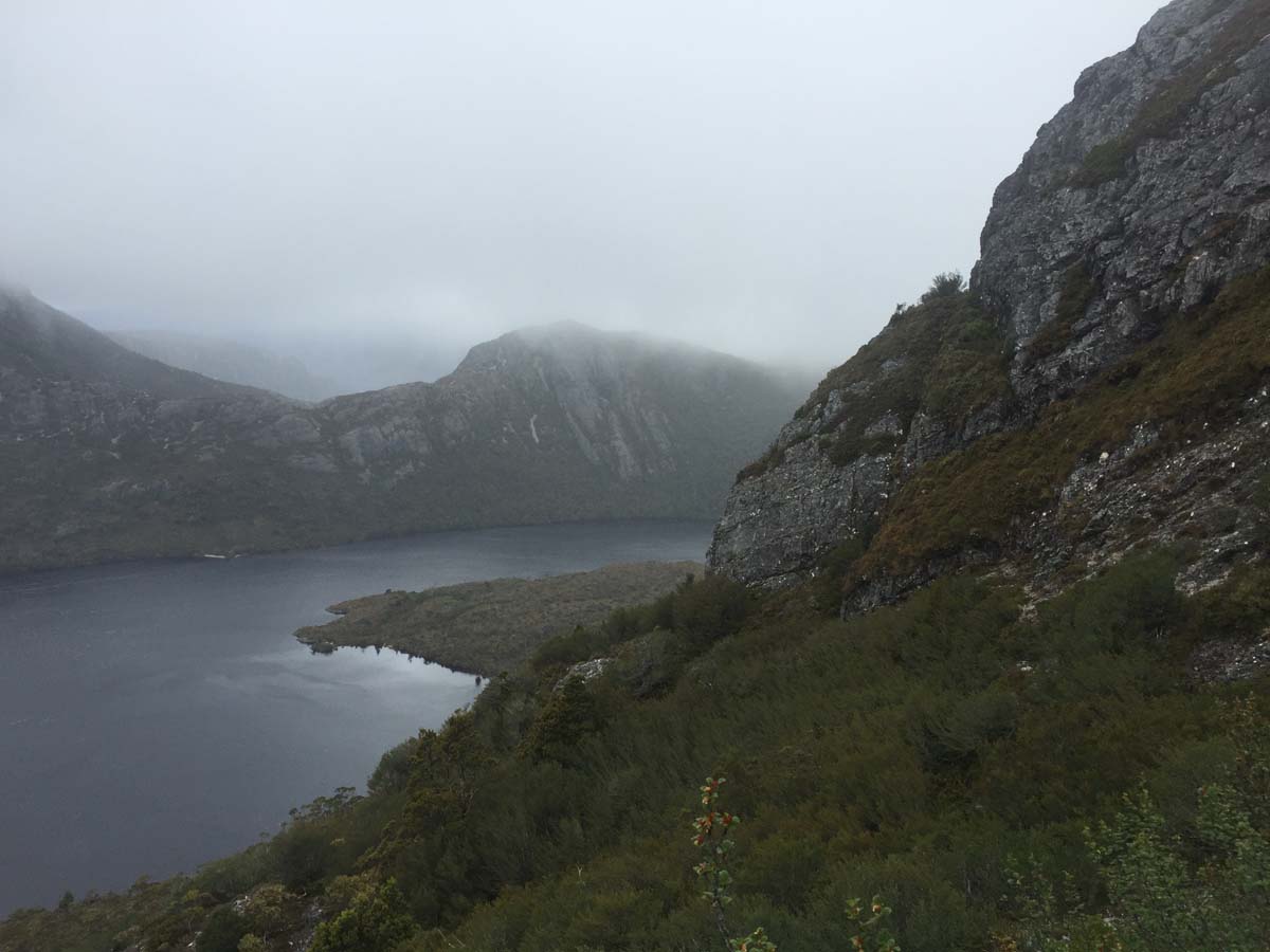 Cradle mountain lakes circuit hike 2