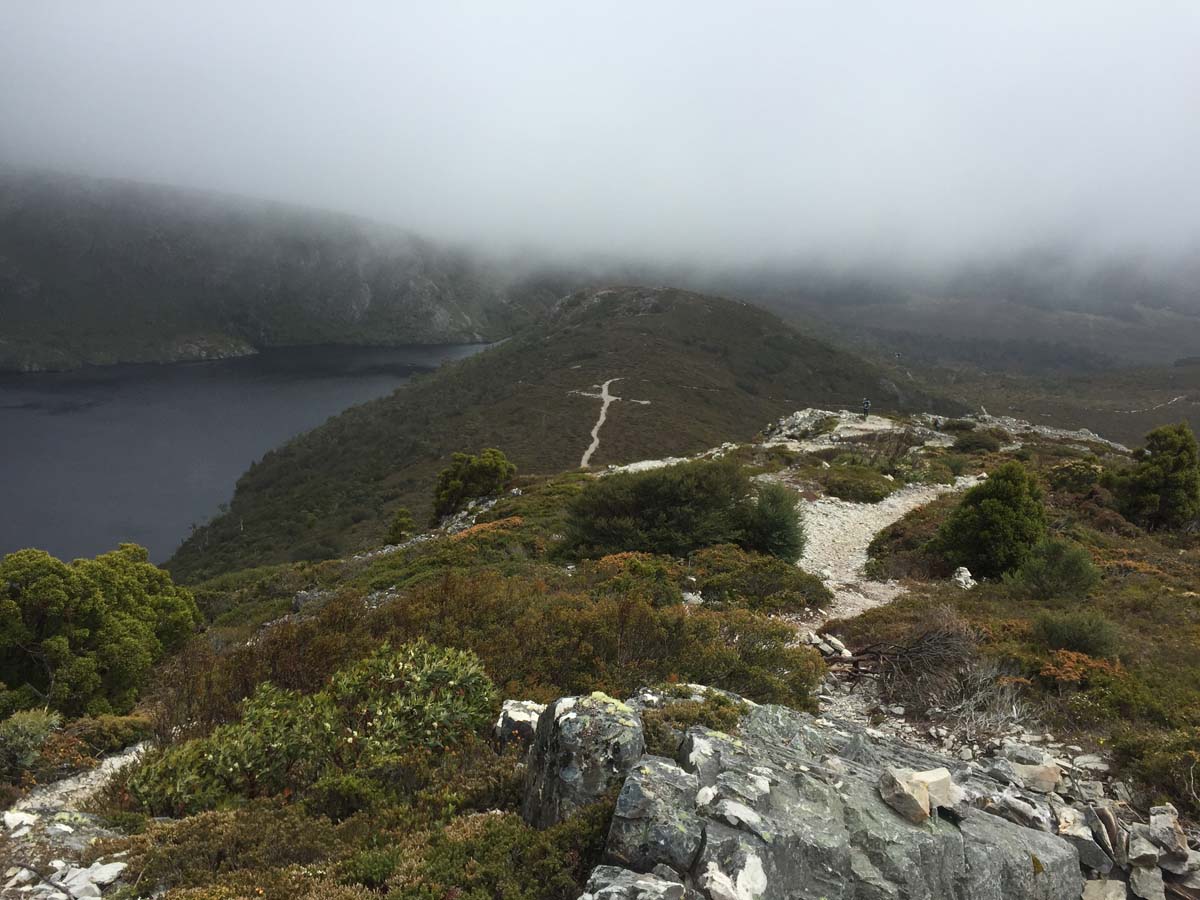 Cradle mountain lakes circuit hike 3
