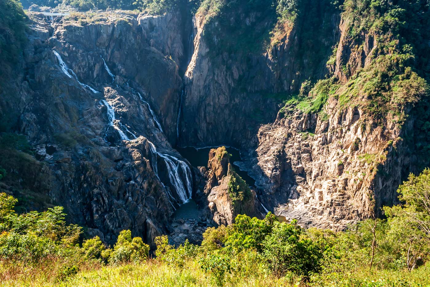 Barron falls lookout track (7)