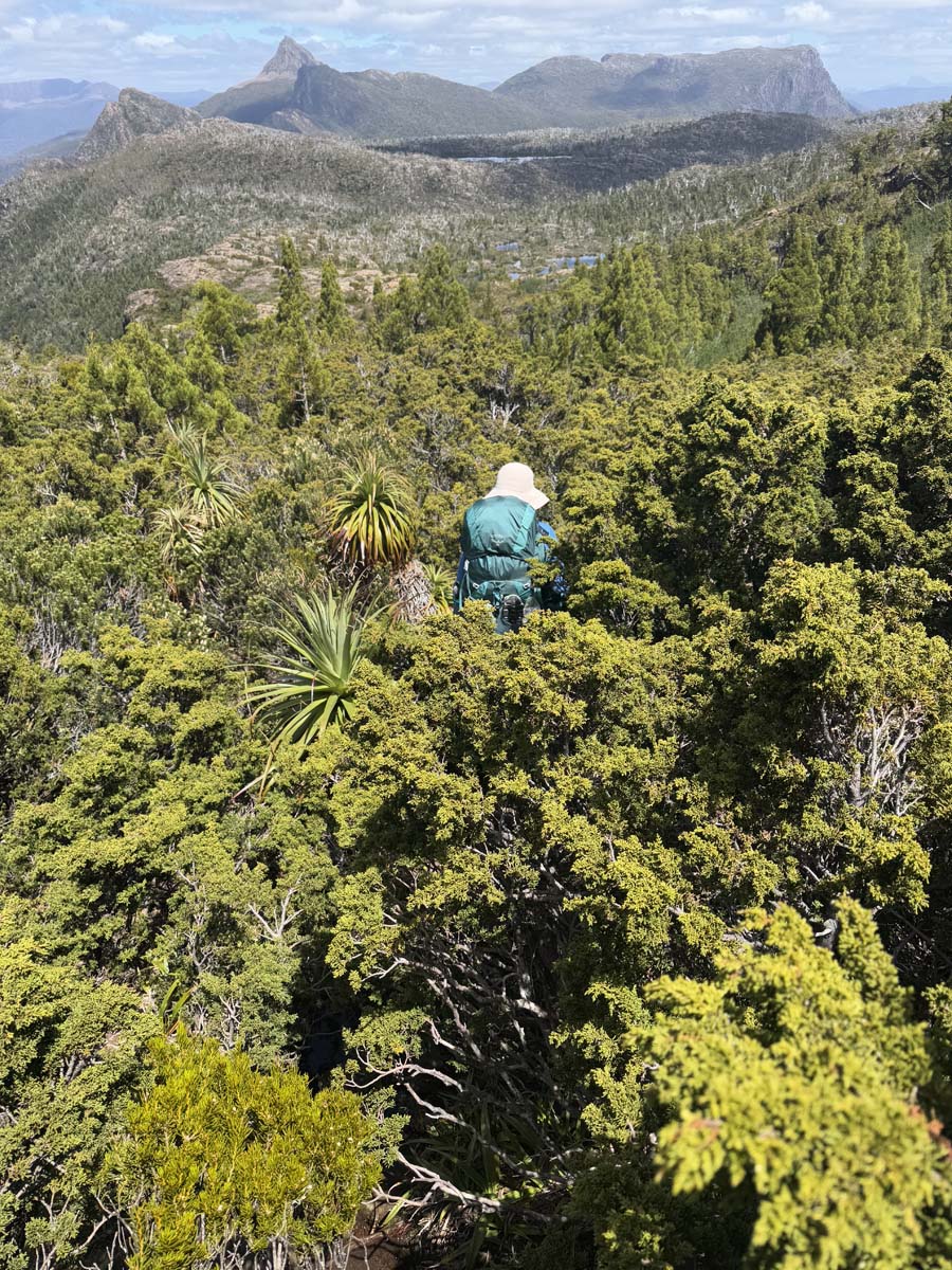 Du cane range traverse 228