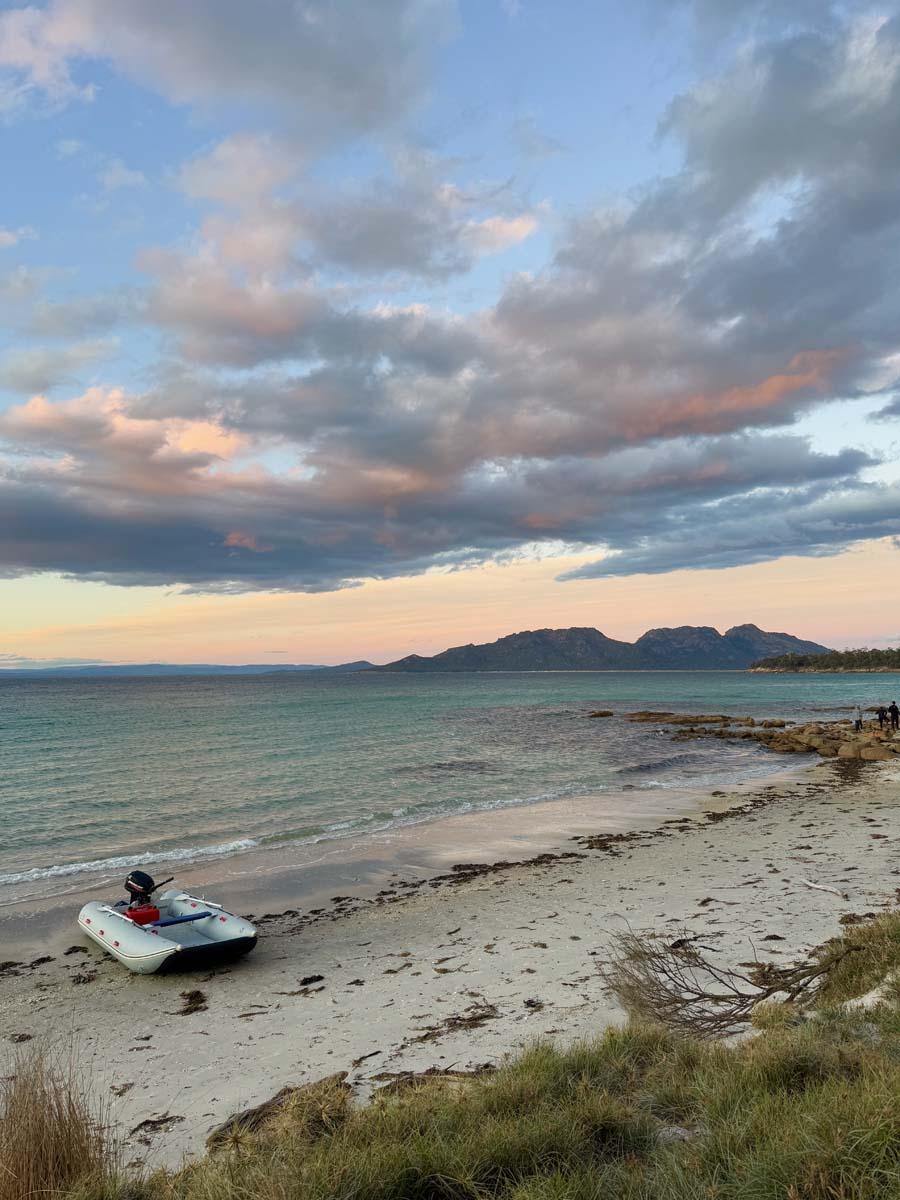 Freycinet peninsula circuit hike 58