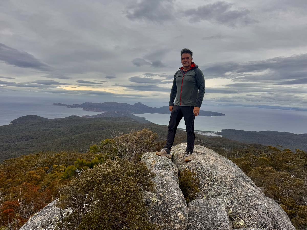 Freycinet peninsula circuit hike 80