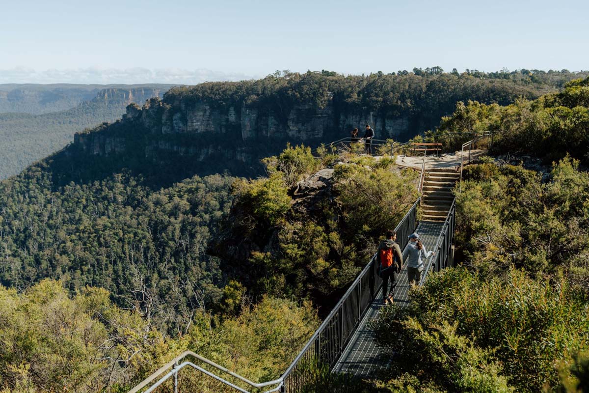 Grand cliff top walk (1)