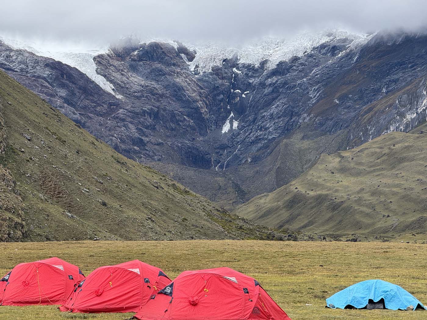 Huayhuash circuit in peru (2)