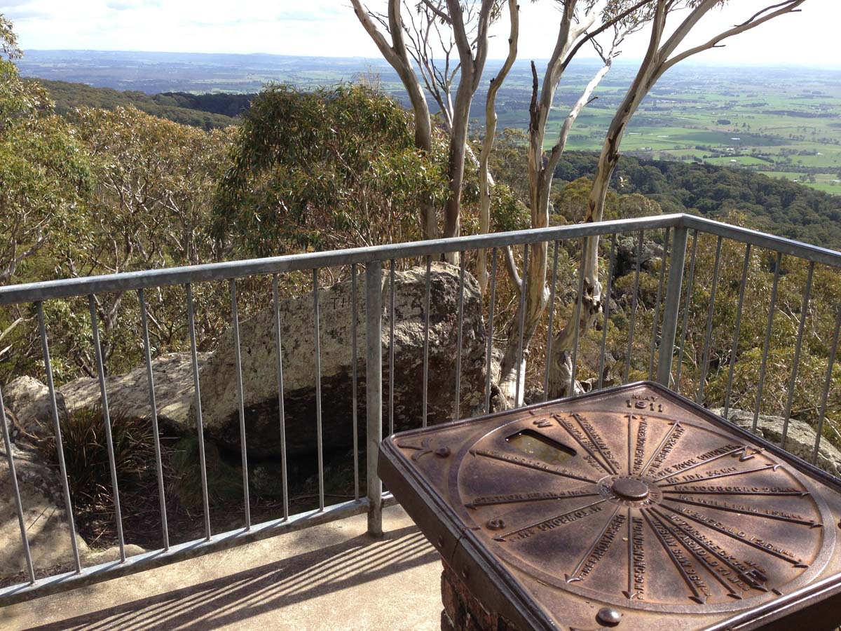 Macedon ranges walking trail 25