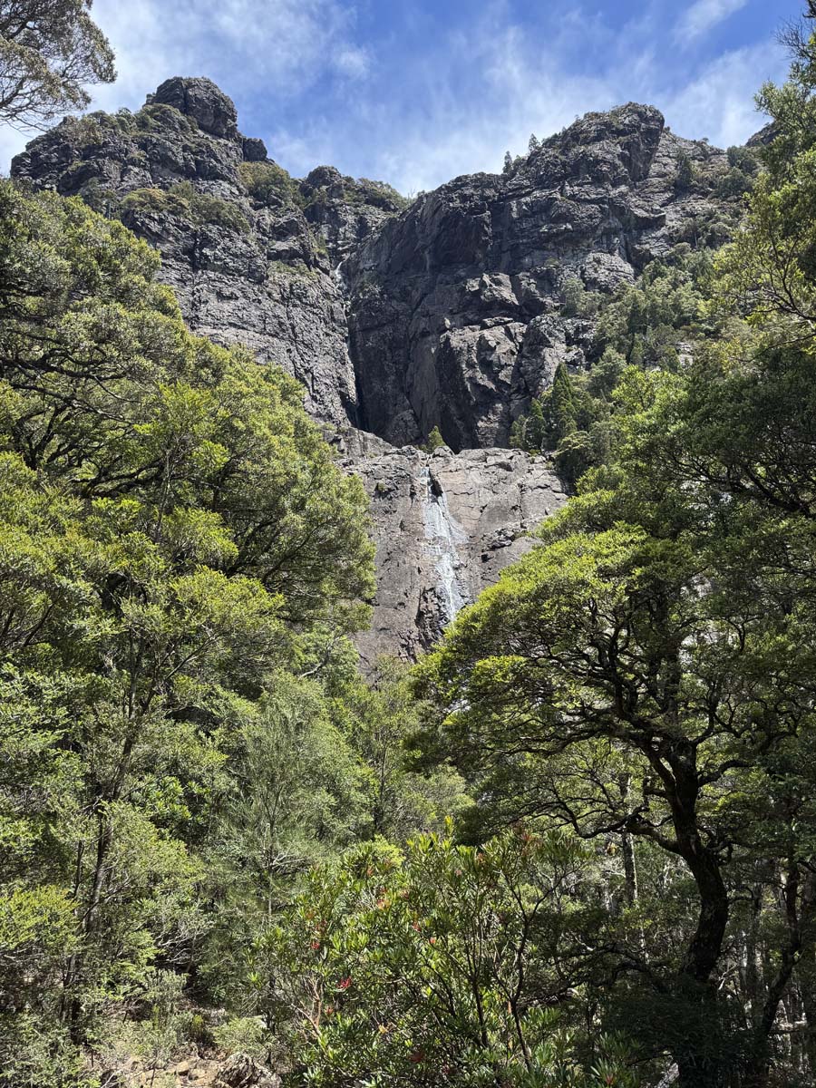 Meander falls circuit hike 22