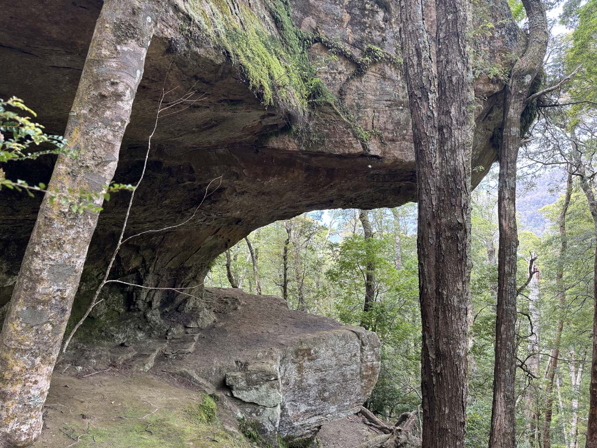 Meander falls circuit hike 60