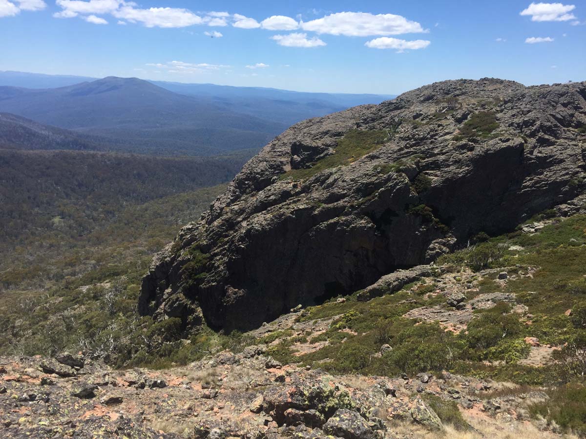 Mount cobberas circuit hike 11