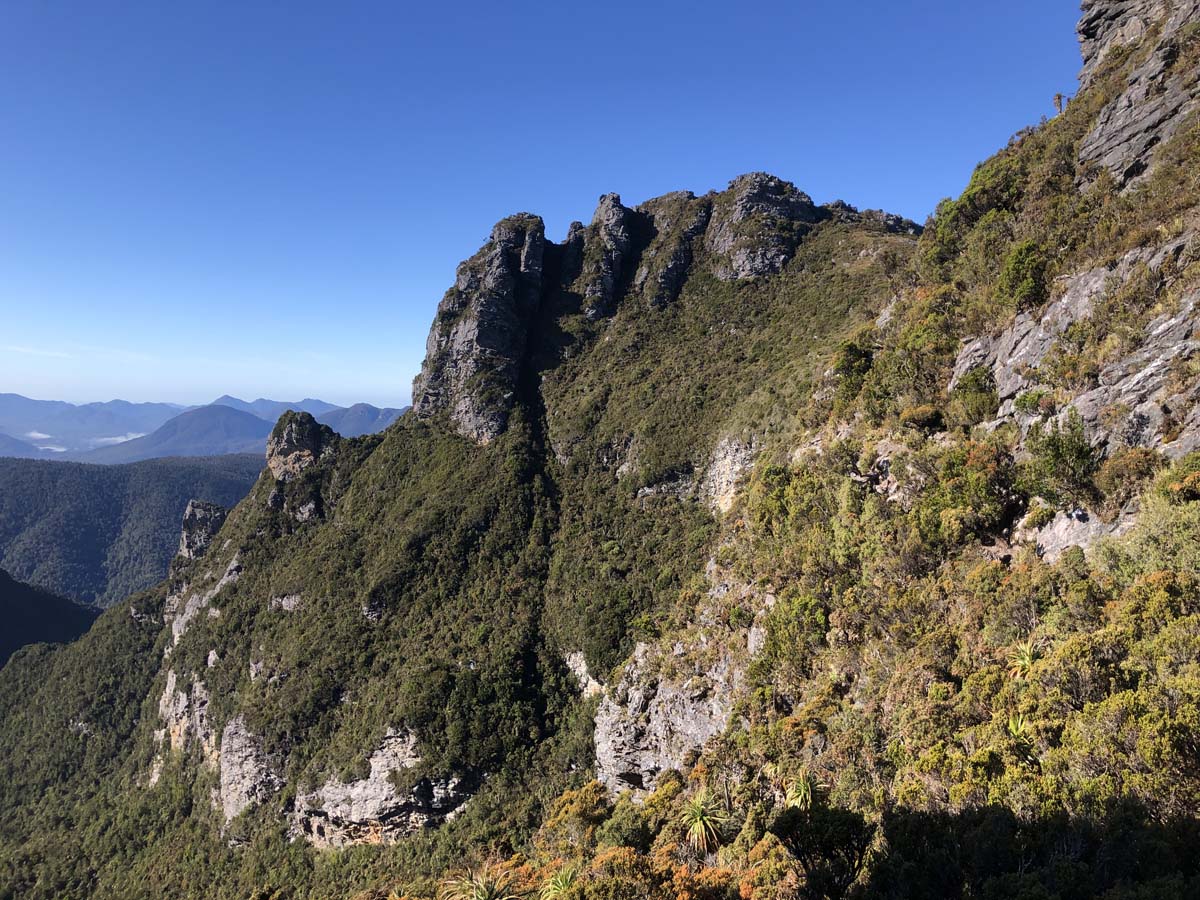 Planning Guide: Western Arthur Range Traverse Western arthurs traverse a k hike 279