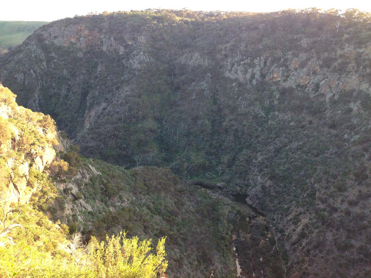 Pyramid rock ironbark gorge hike 37