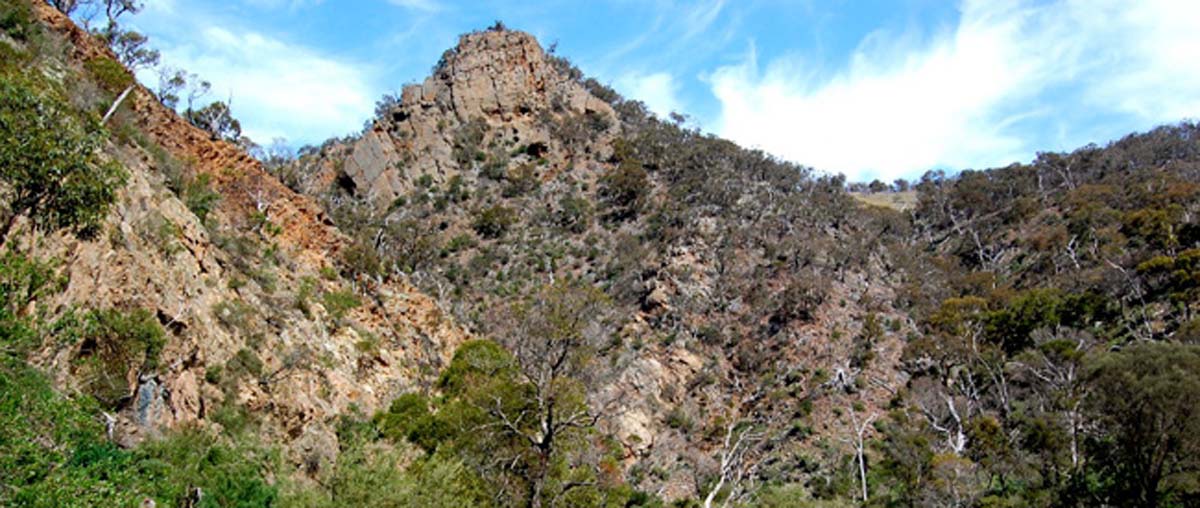 Pyramid rock ironbark gorge hike 41