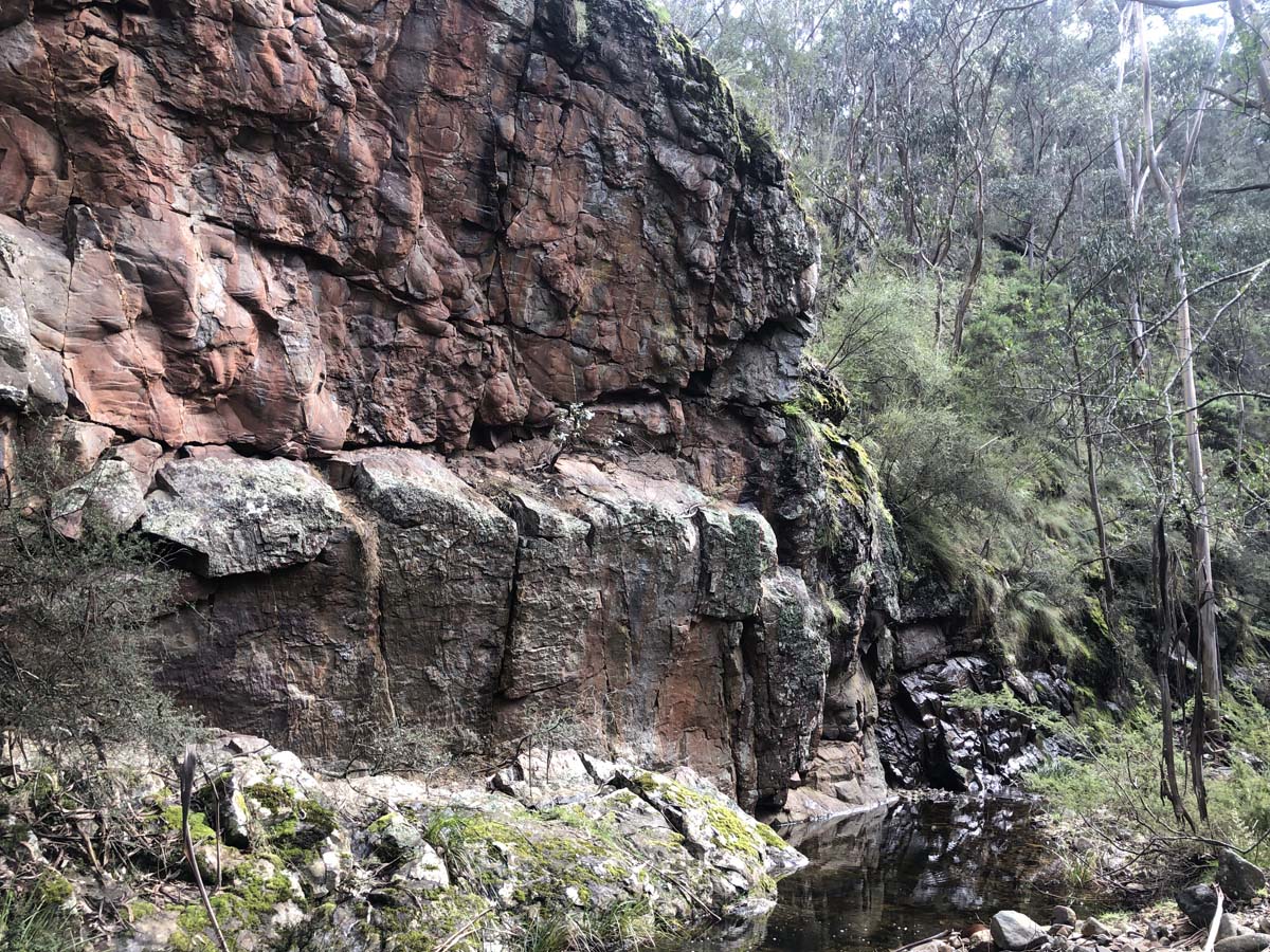 Square bottle & whisky circuit hike 16