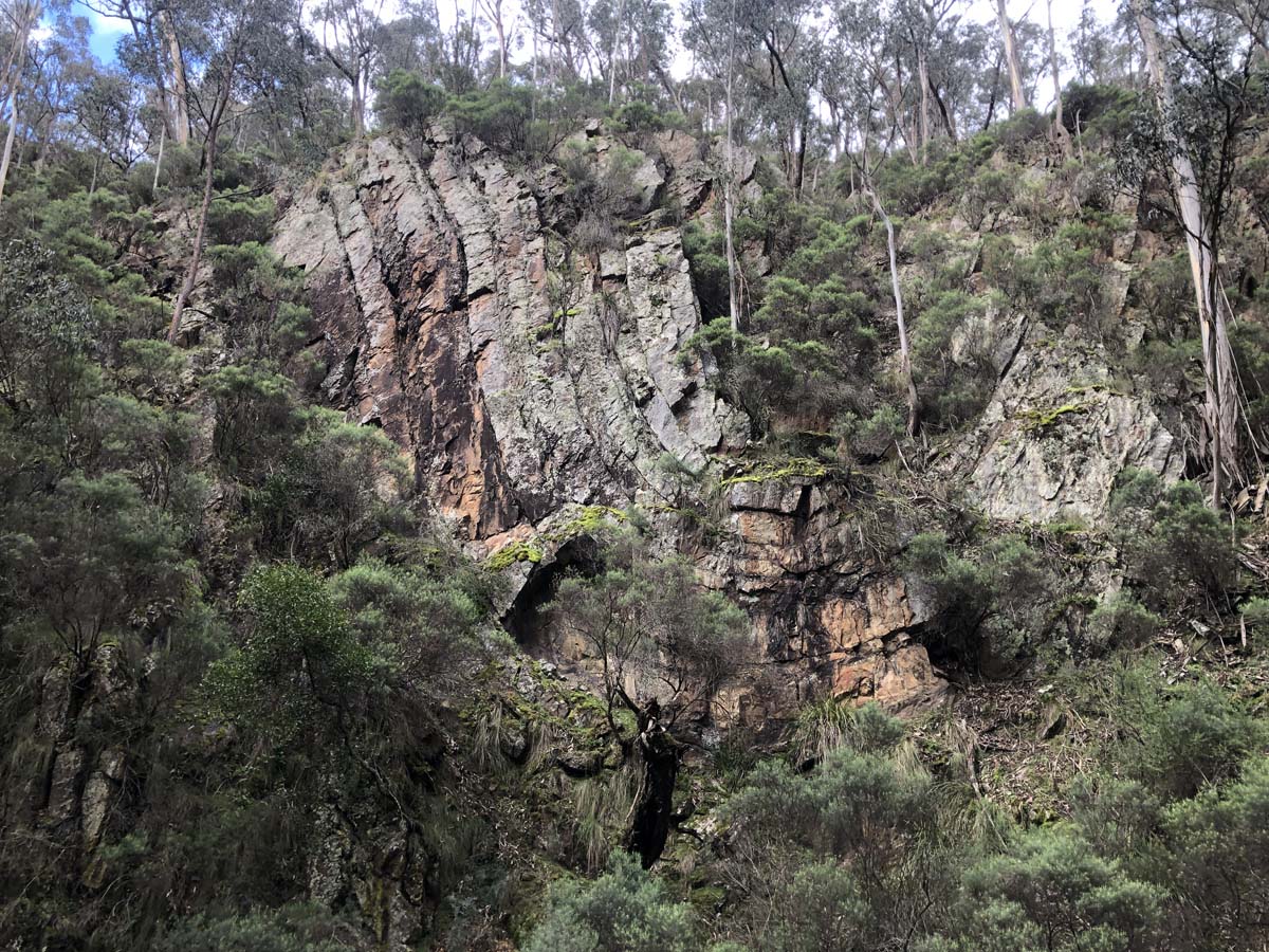 Square bottle & whisky circuit hike 21