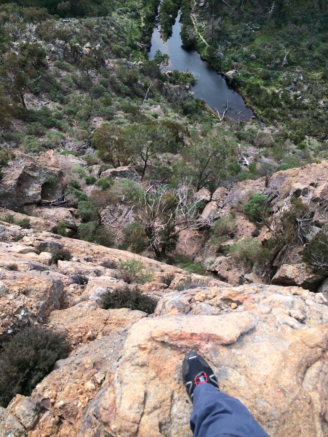 The bluff, pyramid rock & ironbark gorge hike (15)