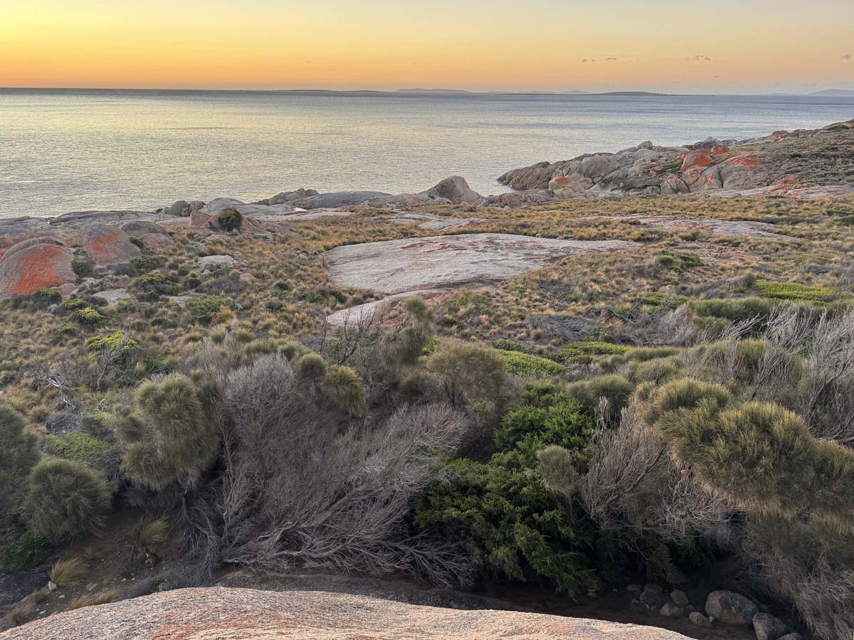 Trousers point walk flinders island 10