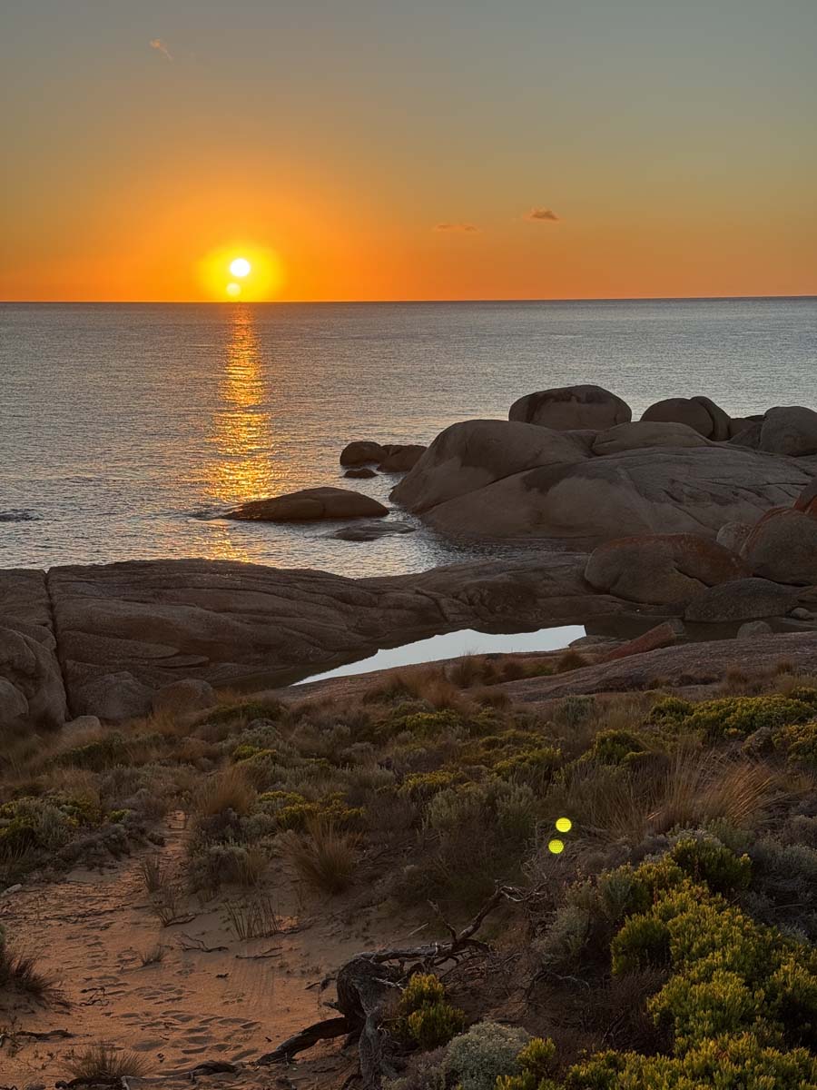 Trousers point walk flinders island 3