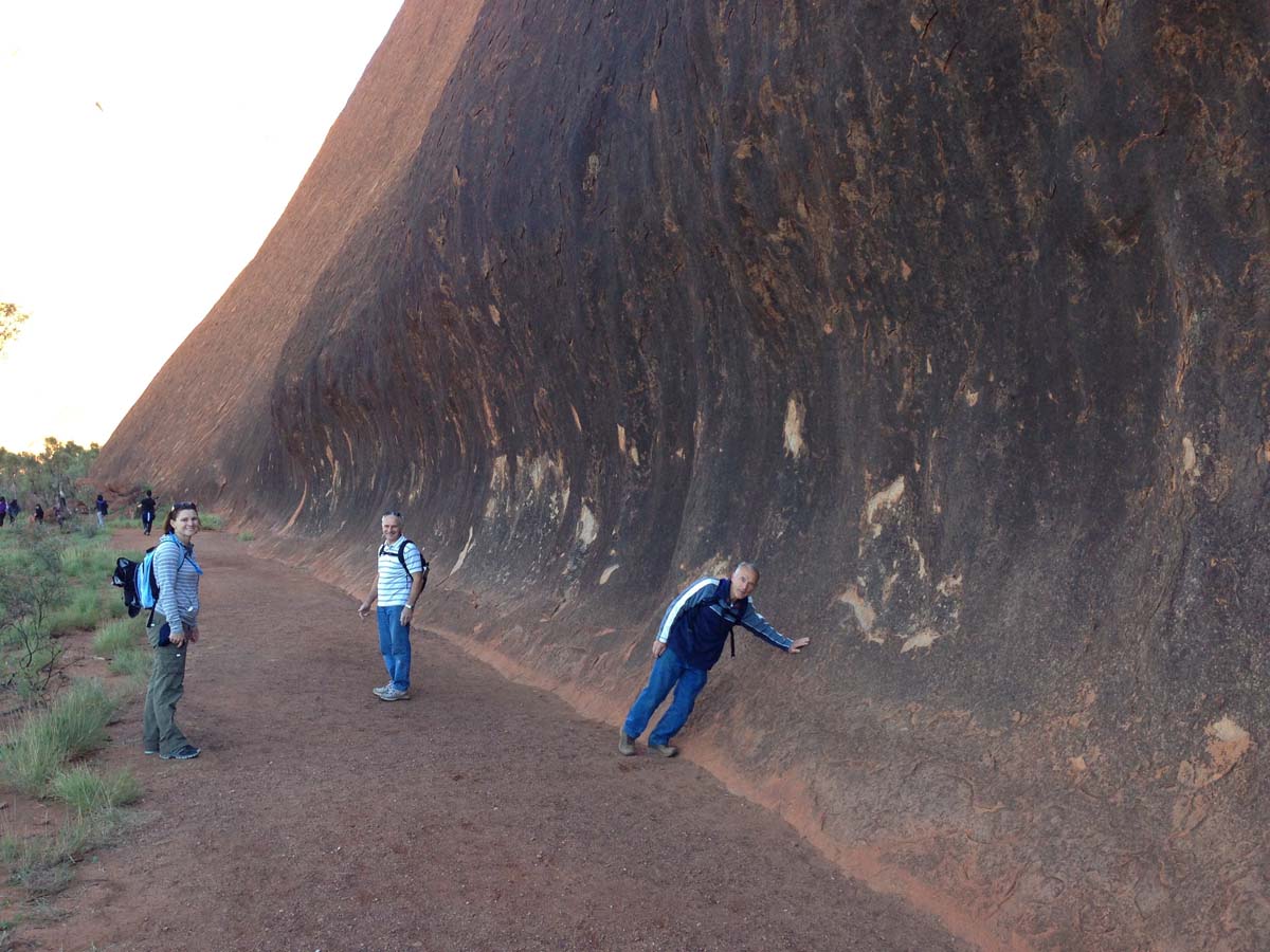 Uluru base walk 18