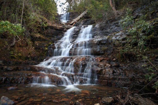 Hikes New town falls 600x400