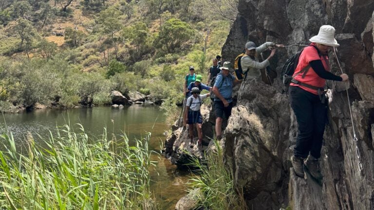 How to keep your hiking group together