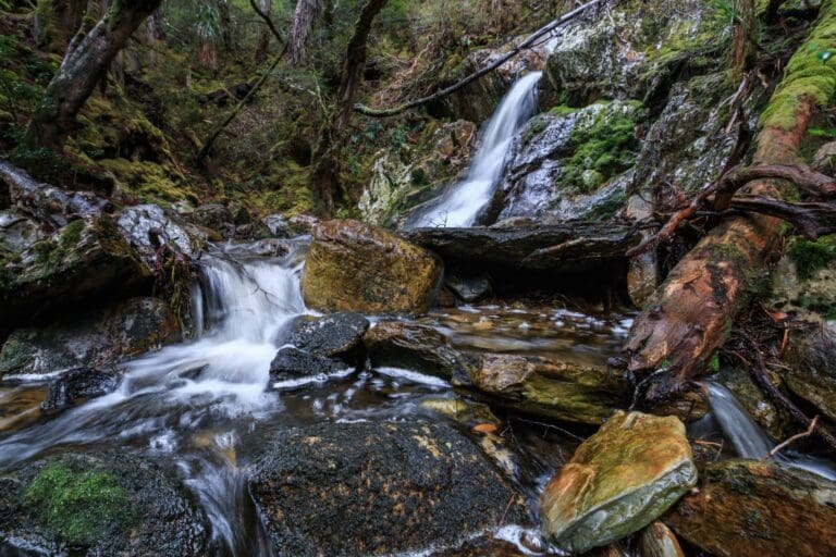 Crater falls 768x512