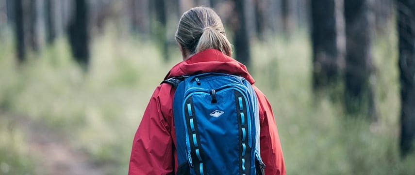 How to properly fit a hiking pack