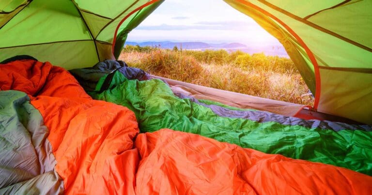 Down vs synthetic sleeping bags