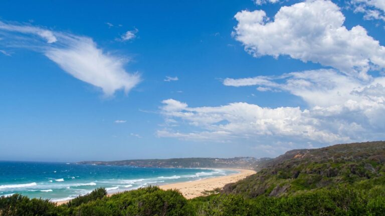 North tura beach walk (300m)
