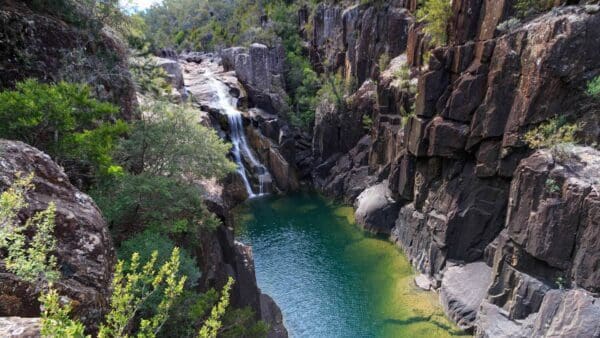 Meadstone falls 600x338