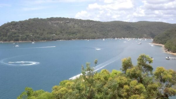 The basin track & mackerel track (5. 9km)
