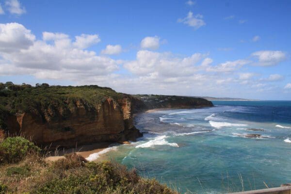 Hikes Trail hiking aireys inlet cliffs 600x400