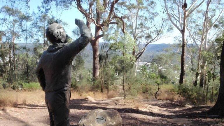Ironbark loop walk (600m)