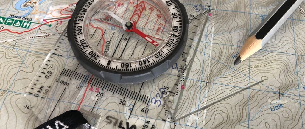 Draw a straight line on the map starting from the landmark