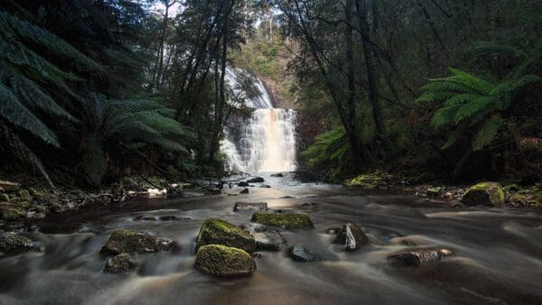 Hikes Dip falls 600x338