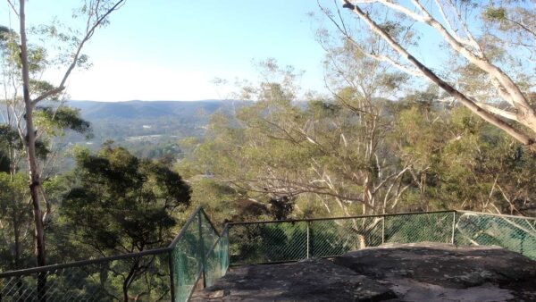 Tottenham place to wannagan lookout walk (900m)