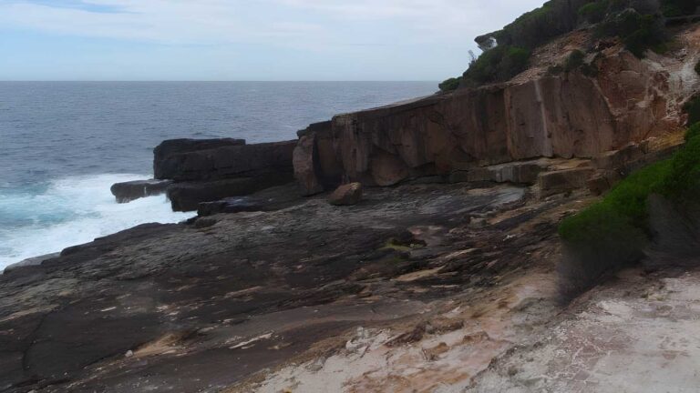 Green Cape to Pulpit Rock Walk (3.8km) Green cape to pulpit rock walk (3. 8km)