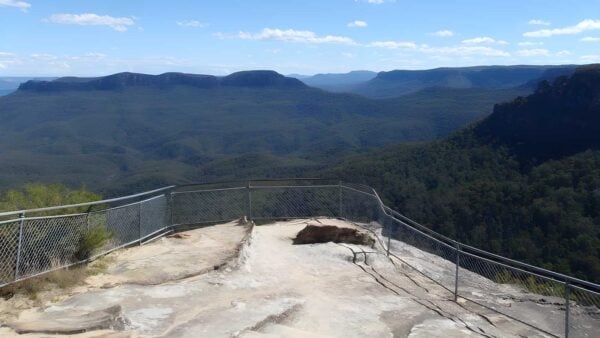 Olympian Lookout Walk (300m) Olympian lookout walk (300m)
