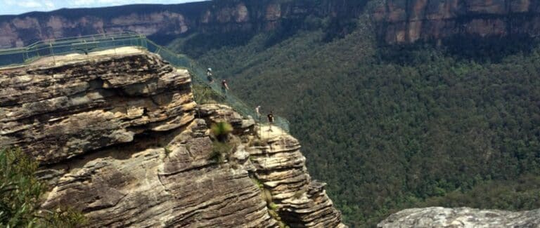 Grose Valley Hike (21km) Grose valley trail hiking australia 768x325