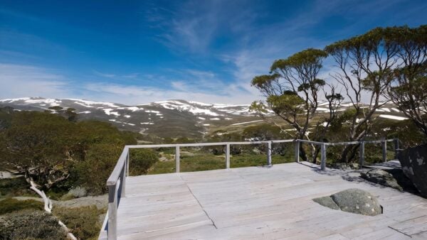 Snow Gums Boardwalk (400m) Snow gums boardwalk (400m)