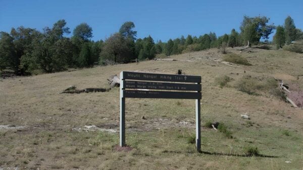 Mount nangar walking track (6km)