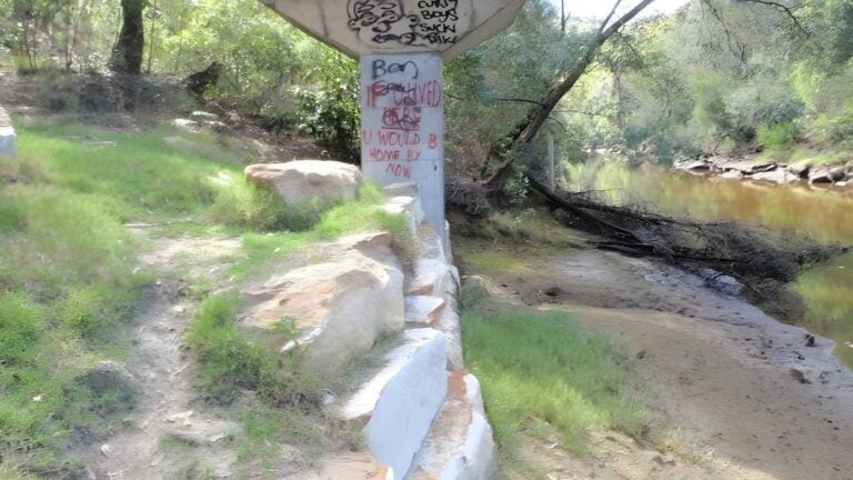Killara to st ives - rocky creek hike (6. 8km)