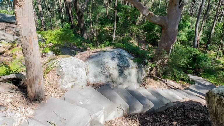 Mount bouddi walking track (2. 4km)