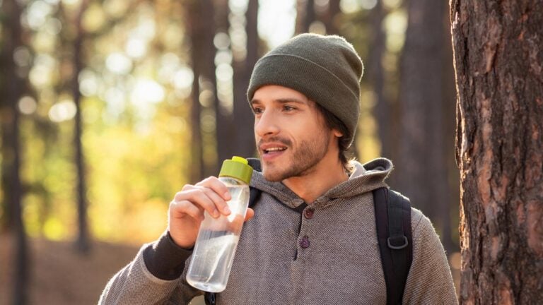 How the hiking hydration system works
