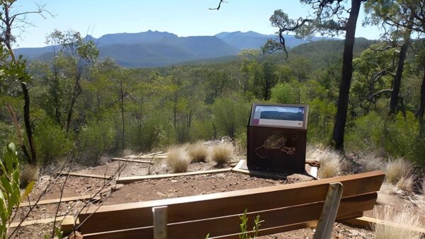 Biruu gaba lookout walking track (700m)