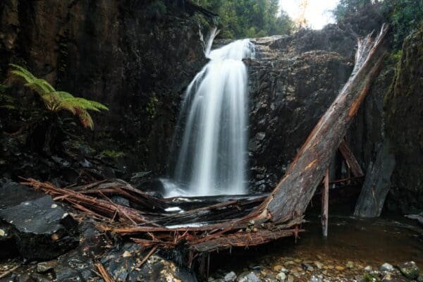 Hikes Kermandie falls 600x400