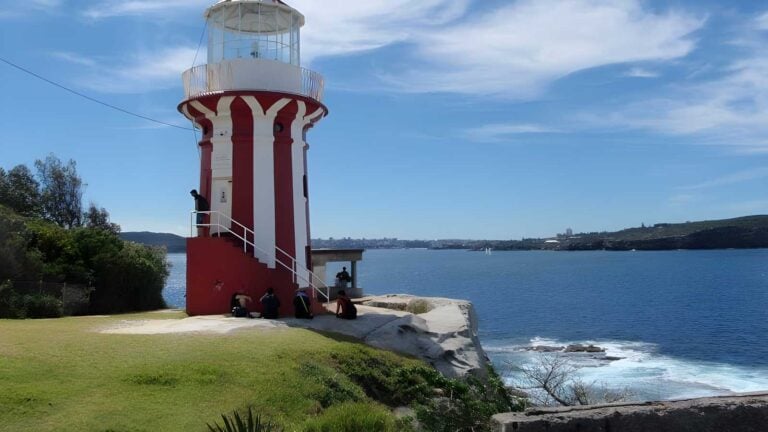 South Head Heritage Trail Walk (1.7km) South head heritage trail walk (1. 7km)