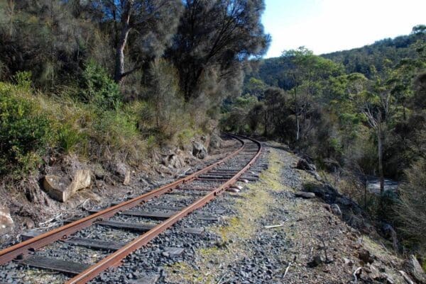 Hikes Derwent valley rail trail 600x401